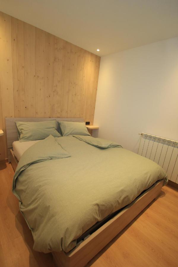 Anemone Apartment *